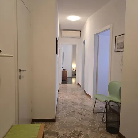 Baga's With Terrace Benátky – Lido